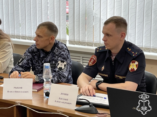 В Коми росгвардейцы в составе межведомственной комиссии завершили проверку образовательных учреждений