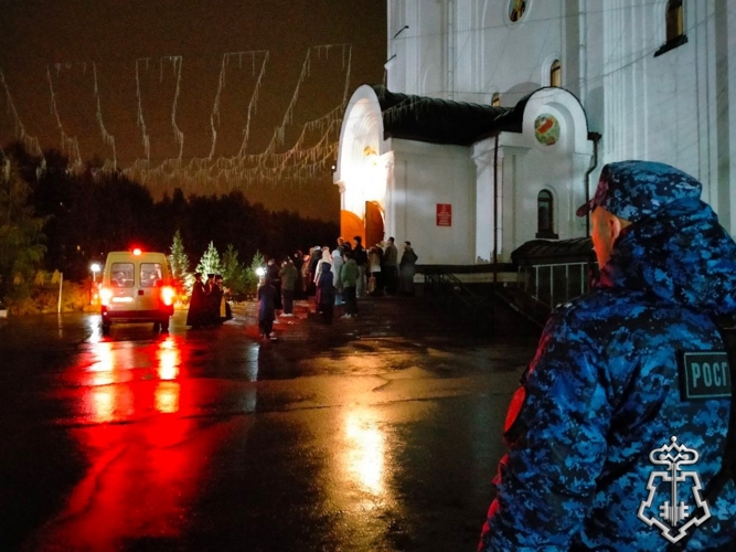 В Сыктывкаре росгвардейцы обеспечили безопасность религиозного мероприятия