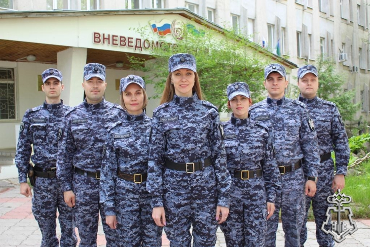 Сотрудники вневедомственной охраны Росгвардии отмечают профессиональный праздник