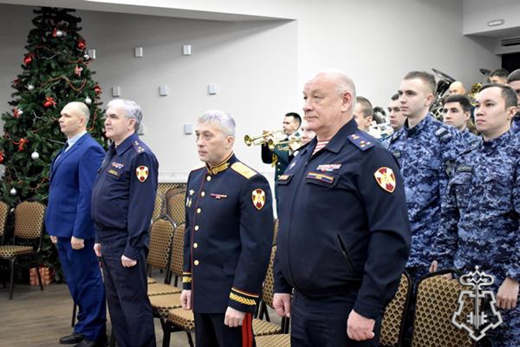В Сыктывкаре состоялось торжественное мероприятие, посвящённое выпуску сотрудников вневедомственной охраны Росгвардии
