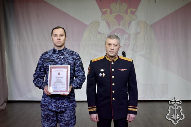 В Сыктывкаре состоялось торжественное мероприятие, посвящённое выпуску сотрудников вневедомственной охраны Росгвардии