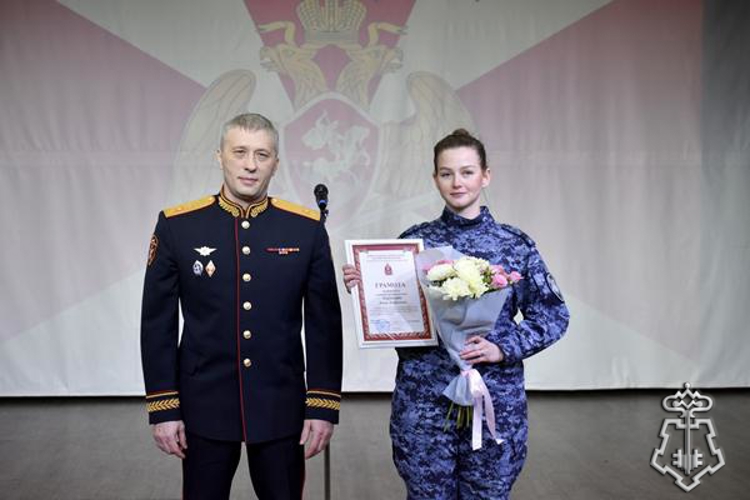В Сыктывкаре состоялось торжественное мероприятие, посвящённое выпуску сотрудников вневедомственной охраны Росгвардии