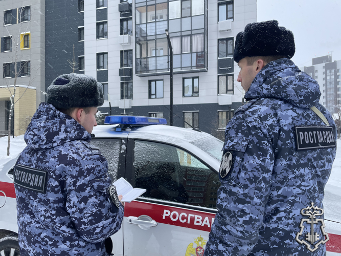 В Сыктывкаре росгвардейцы задержали нарушителей, отказавшихся оплачивать счет в баре