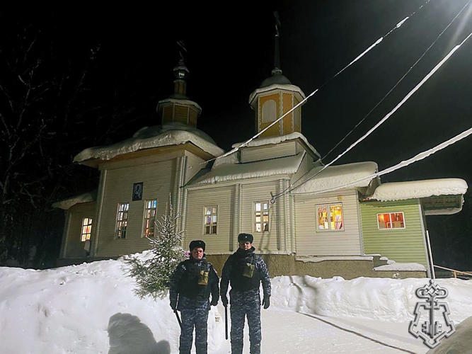 В Республике Коми росгвардейцы обеспечили безопасность в период празднования Рождества Христова 