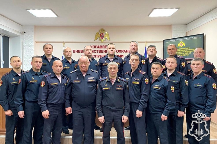 В Сыктывкаре завершился учебно-методический сбор с начальниками подразделений вневедомственной охраны Росгвардии