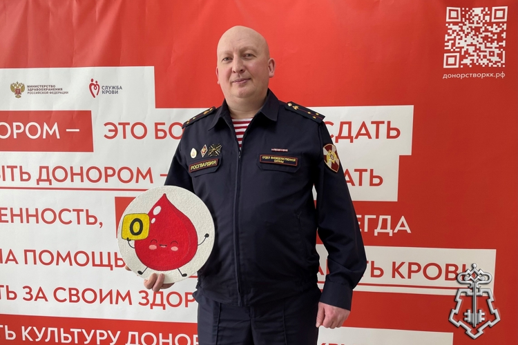 Росгвардейцы Сыктывкара приняли участие в донорской акции накануне юбилеев ведомства