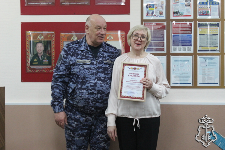 Начальник Управления вневедомственной охраны поздравил коллектив с 10-летим со дня образования войск национальной гвардии Российской Федерации