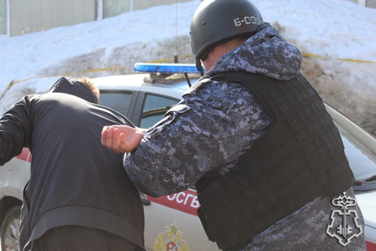 В Сыктывкаре состоялся региональный конкурс профессионального мастерства среди сотрудников вневедомственной охраны Росгвардии