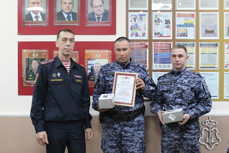 В Сыктывкаре состоялся региональный конкурс профессионального мастерства среди сотрудников вневедомственной охраны Росгвардии