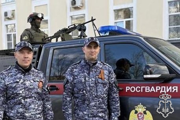 В Сыктывкаре росгвардейцы приняли участие в торжественном шествии в честь празднования Дня Победы