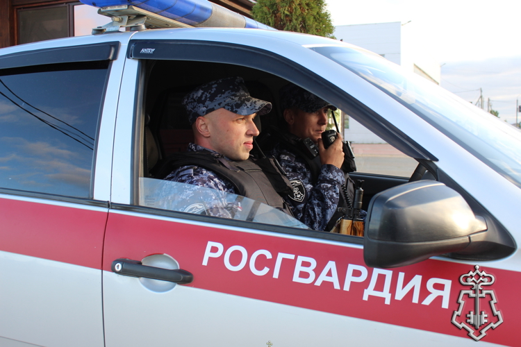 В магазинах Республики Коми росгвардейцы пресекли хулиганство, драку и попытку хищения
