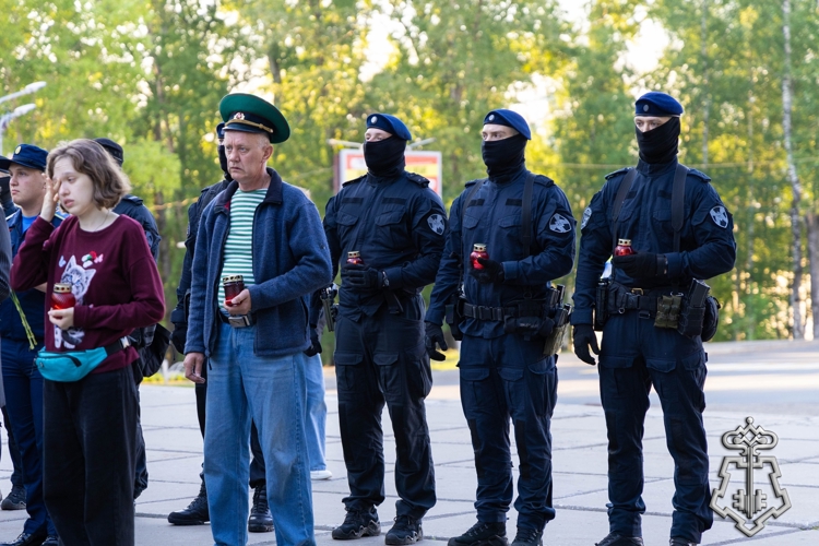 Росгвардия Коми присоединилась к акции «Свеча памяти»