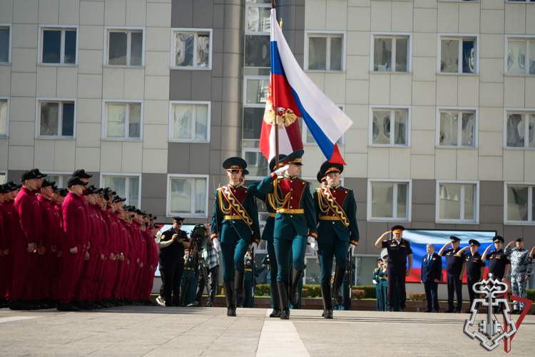 Заместитель директора Росгвардии генерал-полковник Василий Сонин поздравил победителей Всероссийского конкурса профессионального мастерства «Лучший по профессии»